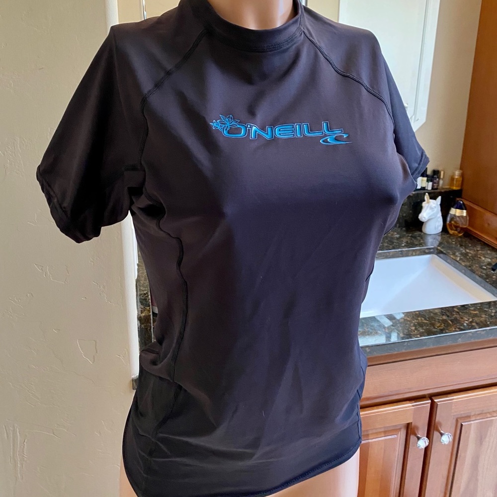 O’Neill Rash Guard top, Size XL